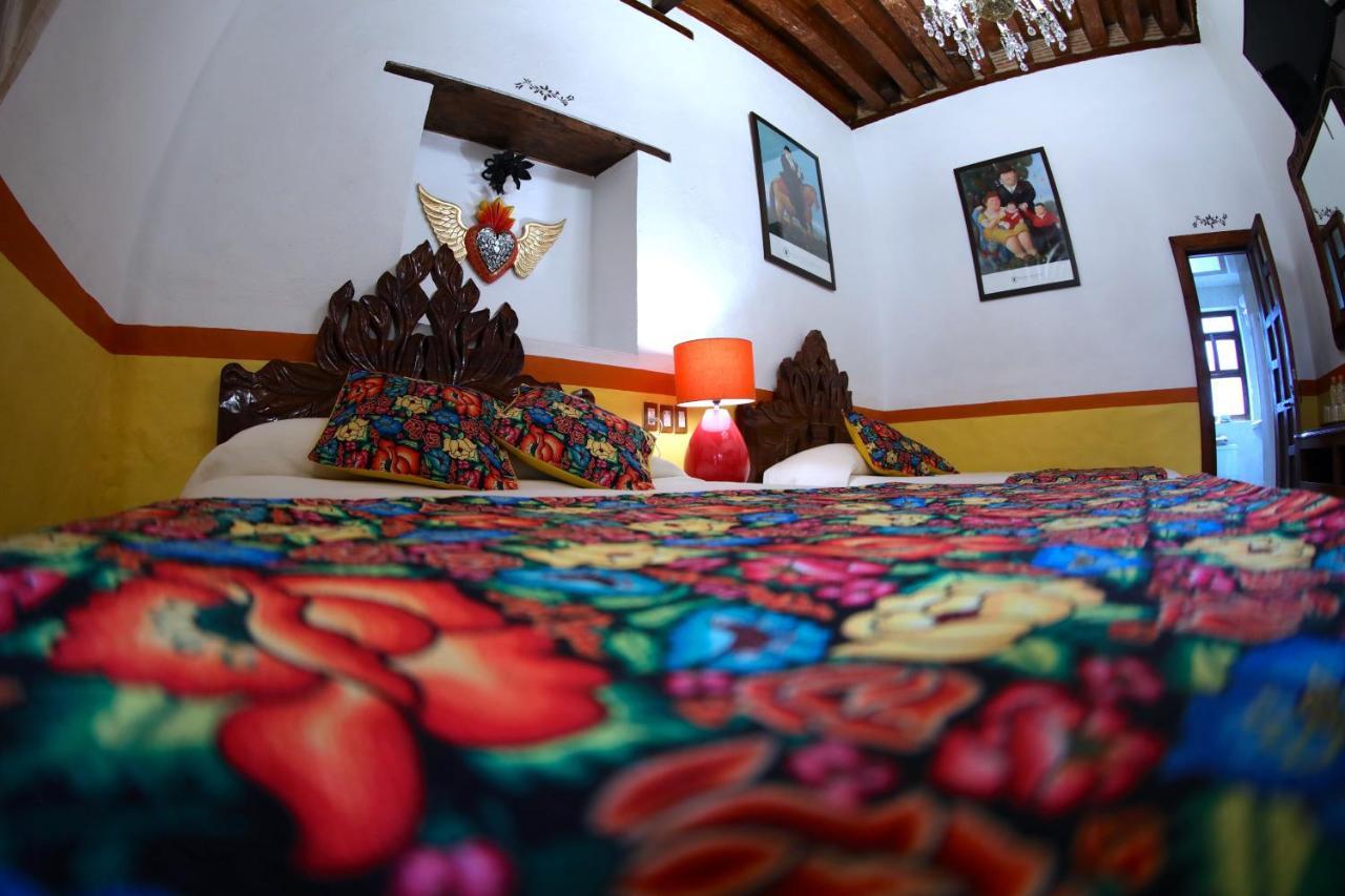 Hotel Casa Baez Pátzcuaro Kültér fotó