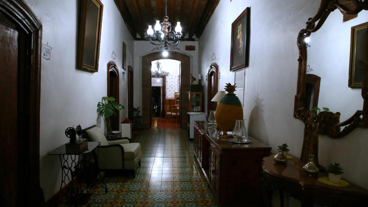 Hotel Casa Baez Pátzcuaro Kültér fotó