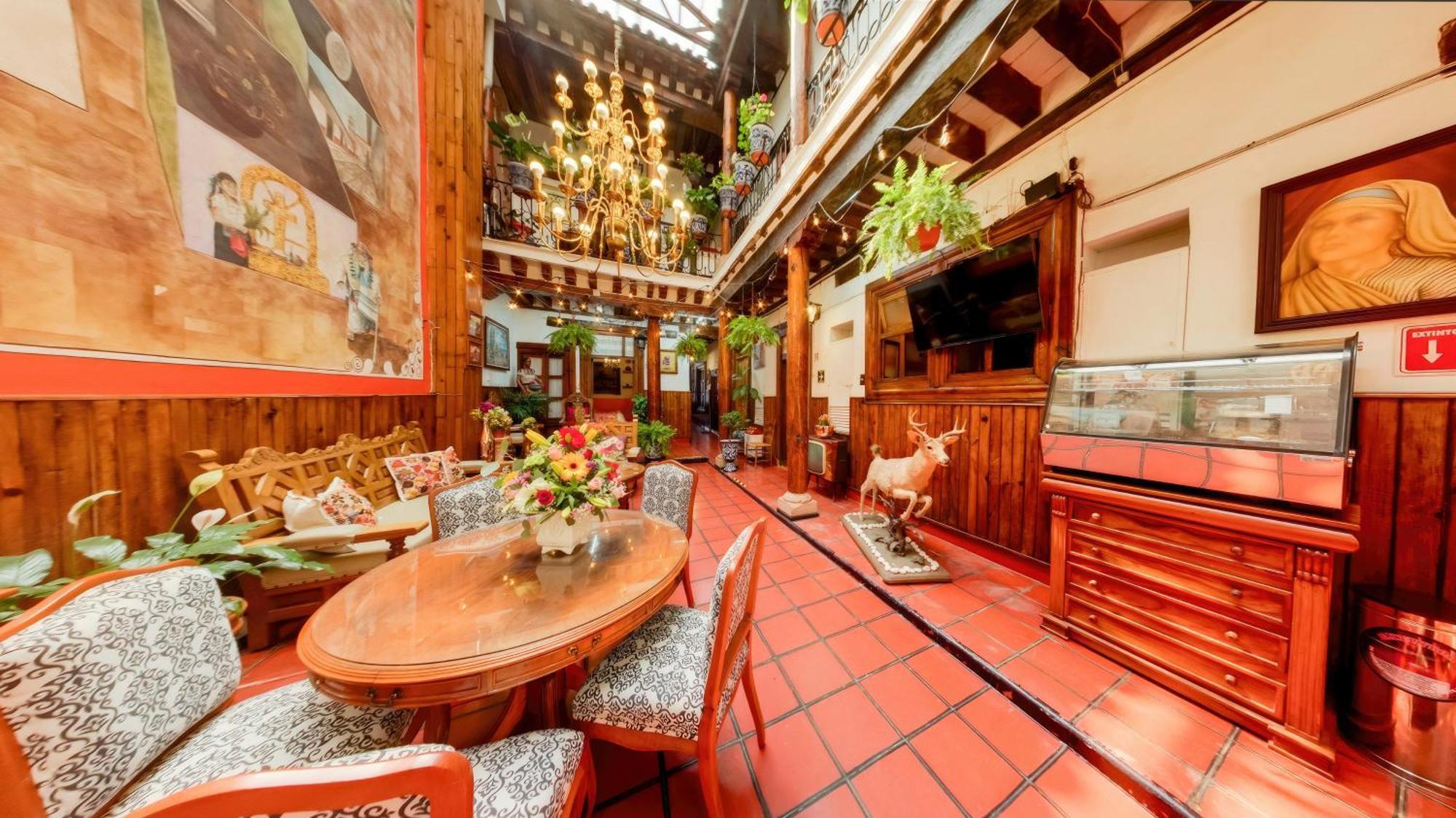 Hotel Casa Baez Pátzcuaro Kültér fotó